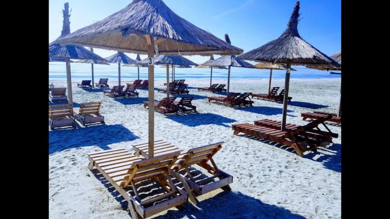 Cez Studio Mamaia Nord Lägenhet Năvodari Exteriör bild