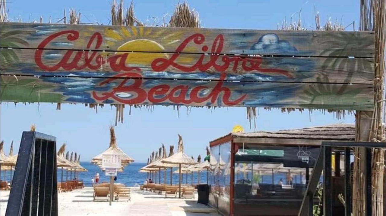 Cez Studio Mamaia Nord Lägenhet Năvodari Exteriör bild